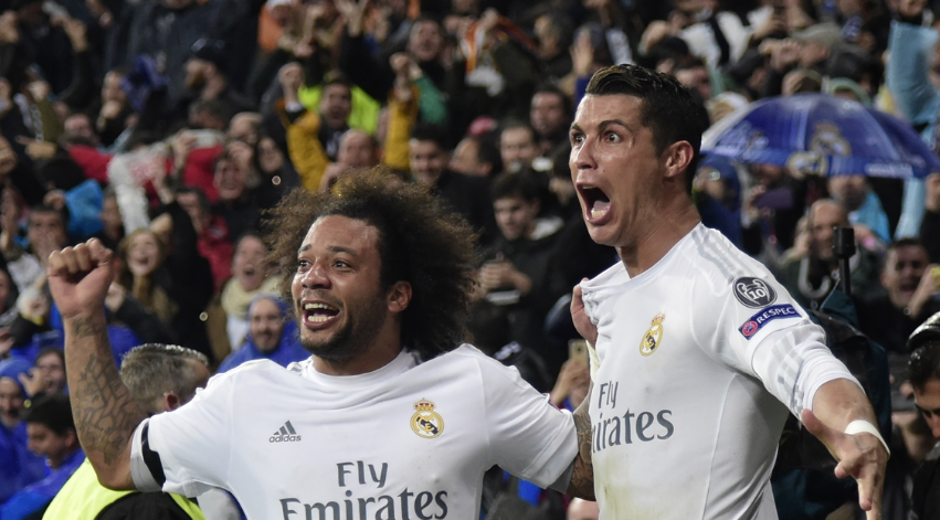  曼城旧将斯特林助攻帽子戏法击溃西汉姆  