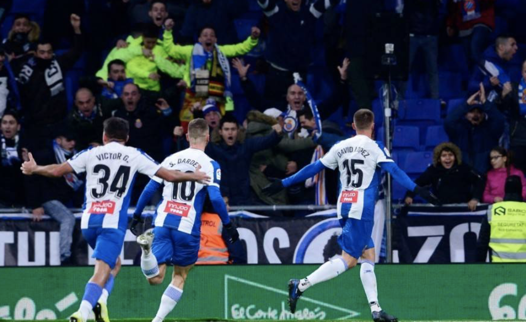  弗赖堡新援首秀破门建功，助力球队客场爆冷取胜