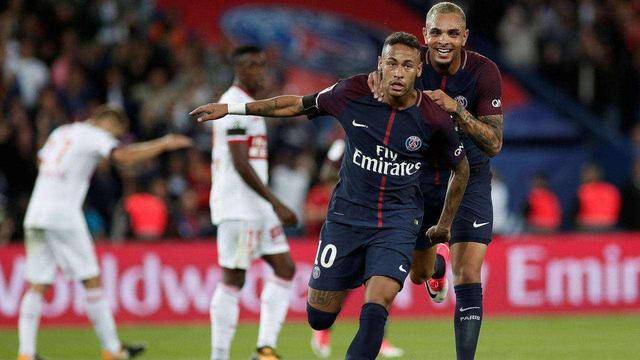  巴黎圣日耳曼豪取连胜稳固法甲榜首位置